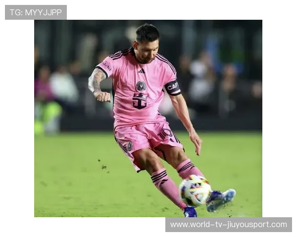 球员在国际比赛中被球迷票选为最佳球员并获赞,球员就应该在