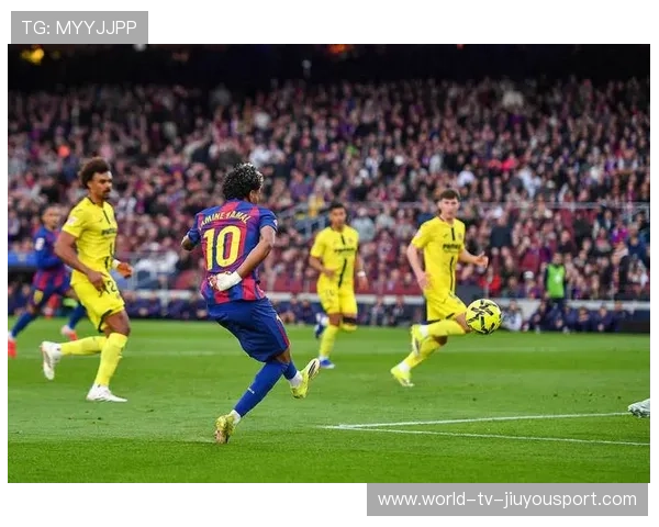 马略卡4比1大胜塞维利亚，巴萨旧将上演帽子戏法